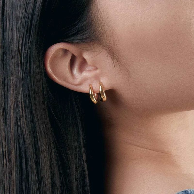 26679 Tapered Hoop Earrings - Pale Gold